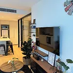 New Retro Style 2Bedrooms Max For 6 In Heart Of Cbd