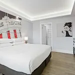 Homely Vibes In Prime St Kilda Location