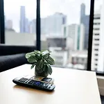 City Central 2Br Retreat On Chinatown Bourke Street
