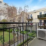Complete Host Dodds St Apartments
