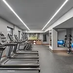 Courtyard By Marriott Melbourne Flagstaff Gardens