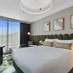 Melbourne City Apartment Hotel