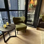 Flinders Retreat Apartment With Free Parking