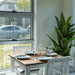 Homelike Townhouse