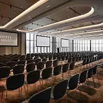 Hotel Chadstone Melbourne Mgallery Collection