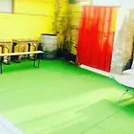 Hostel Plus Collingwood