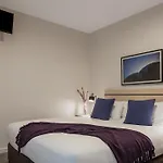 Oaks Melbourne On Market Hotel