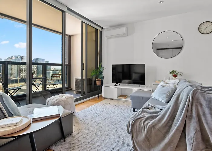 Cozy 2Br, Amazing Views, Pool And Gym