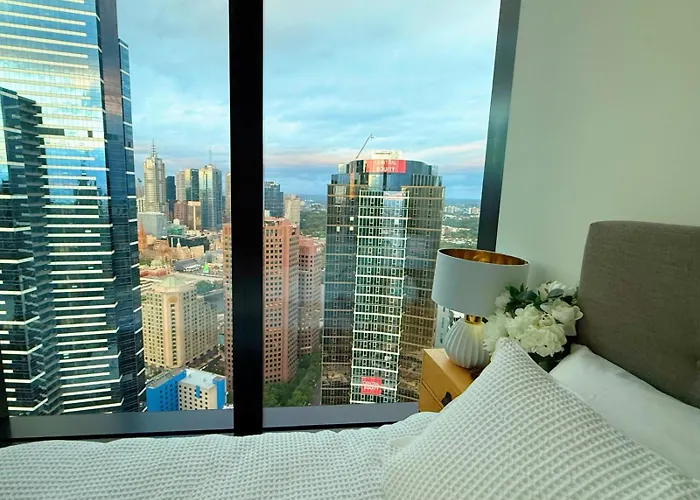 Australia 108 Apartment With Stunning City Views