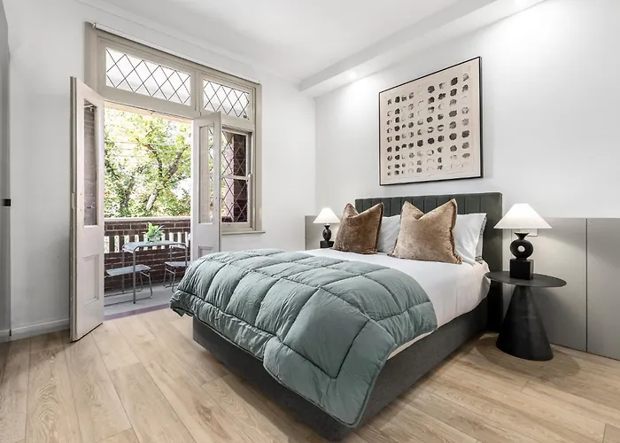 Simpson Street Apartments By Urban Rest
