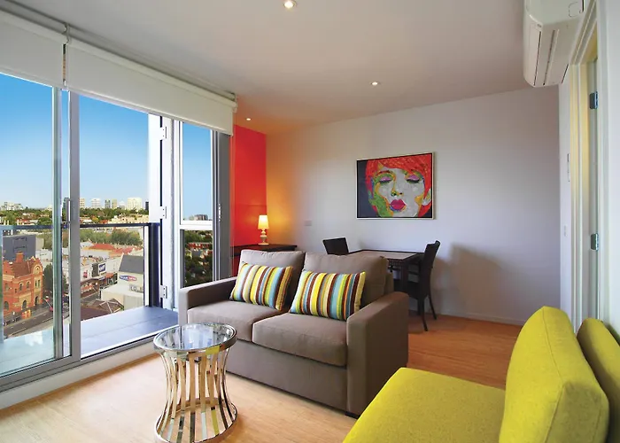 Oaks Melbourne South Yarra Suites