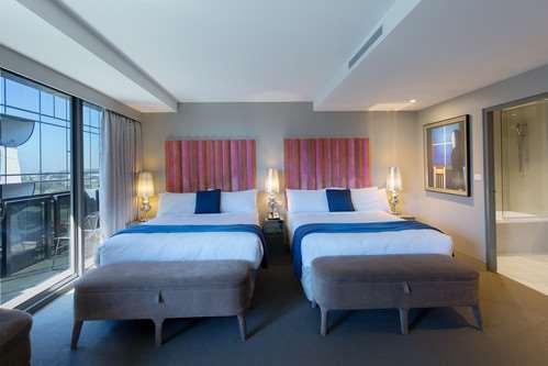 Art Series - The Blackman 5* Melbourne