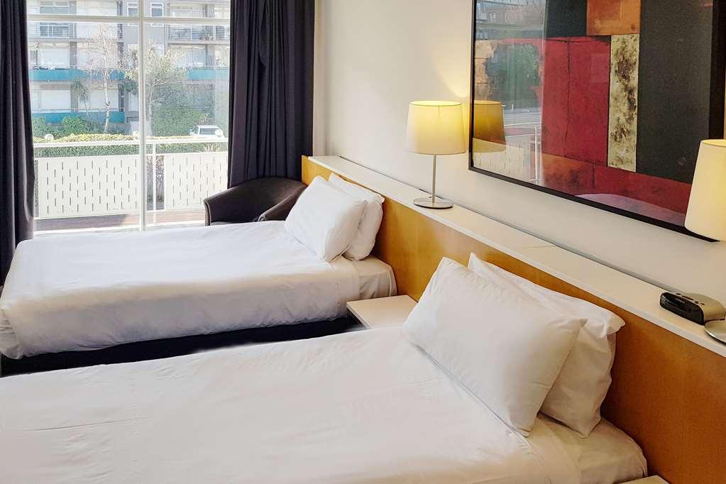The Parkmore Hotel 4*