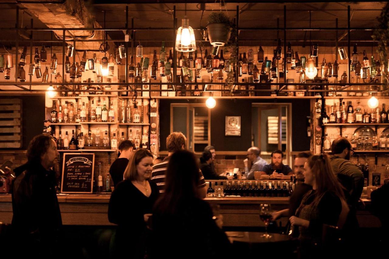 Club Hotel Melbourne