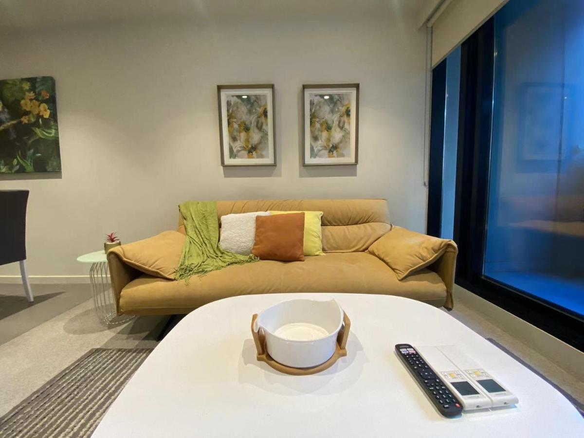 Beautiful Cozy In South Yarra Apartment Melbourne