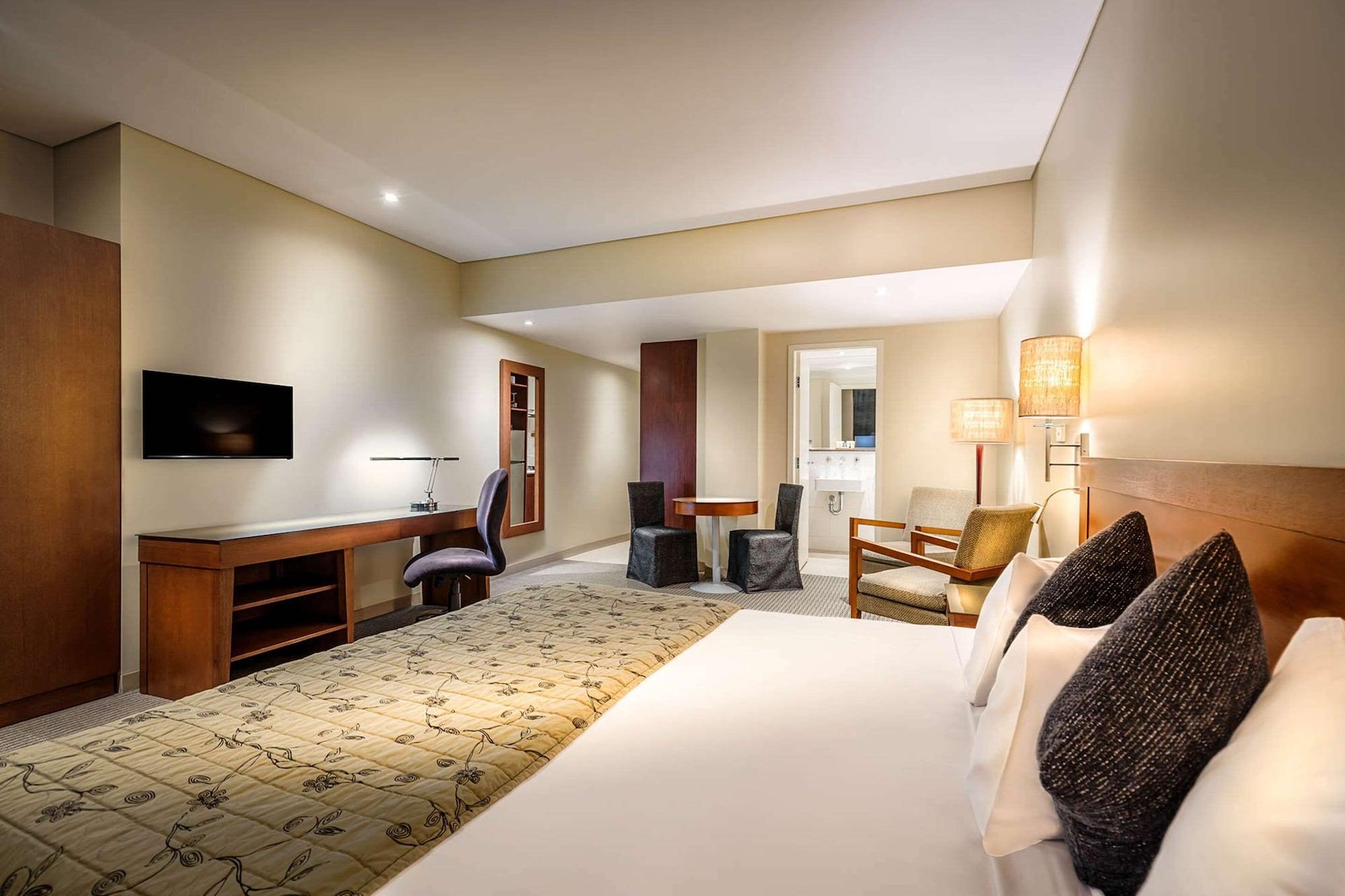 Hotel Batman's Hill On Collins 4*