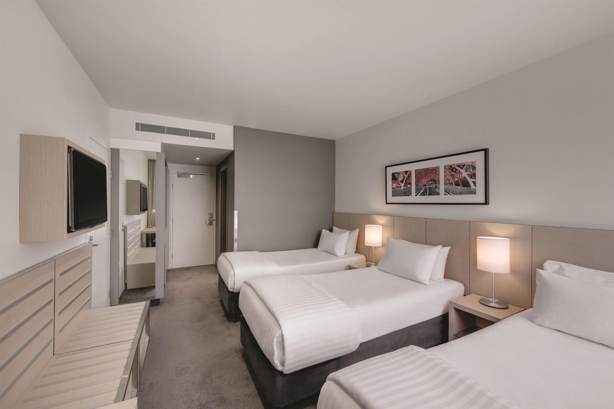 Hotel Travelodge Docklands Melbourne