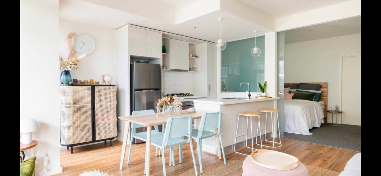 The Pas.coe - A Stylish 1 Bedroom Unit With Free Parking. Apartment