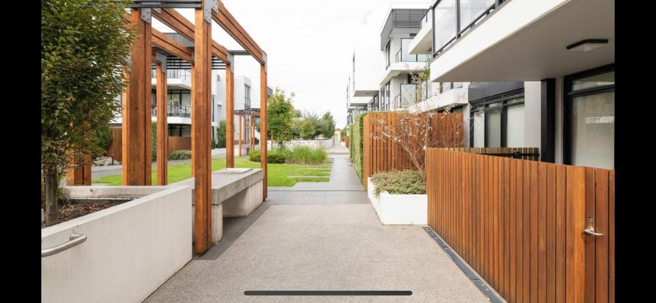 The Pas.coe - A Stylish 1 Bedroom Unit With Free Parking. Apartment Melbourne