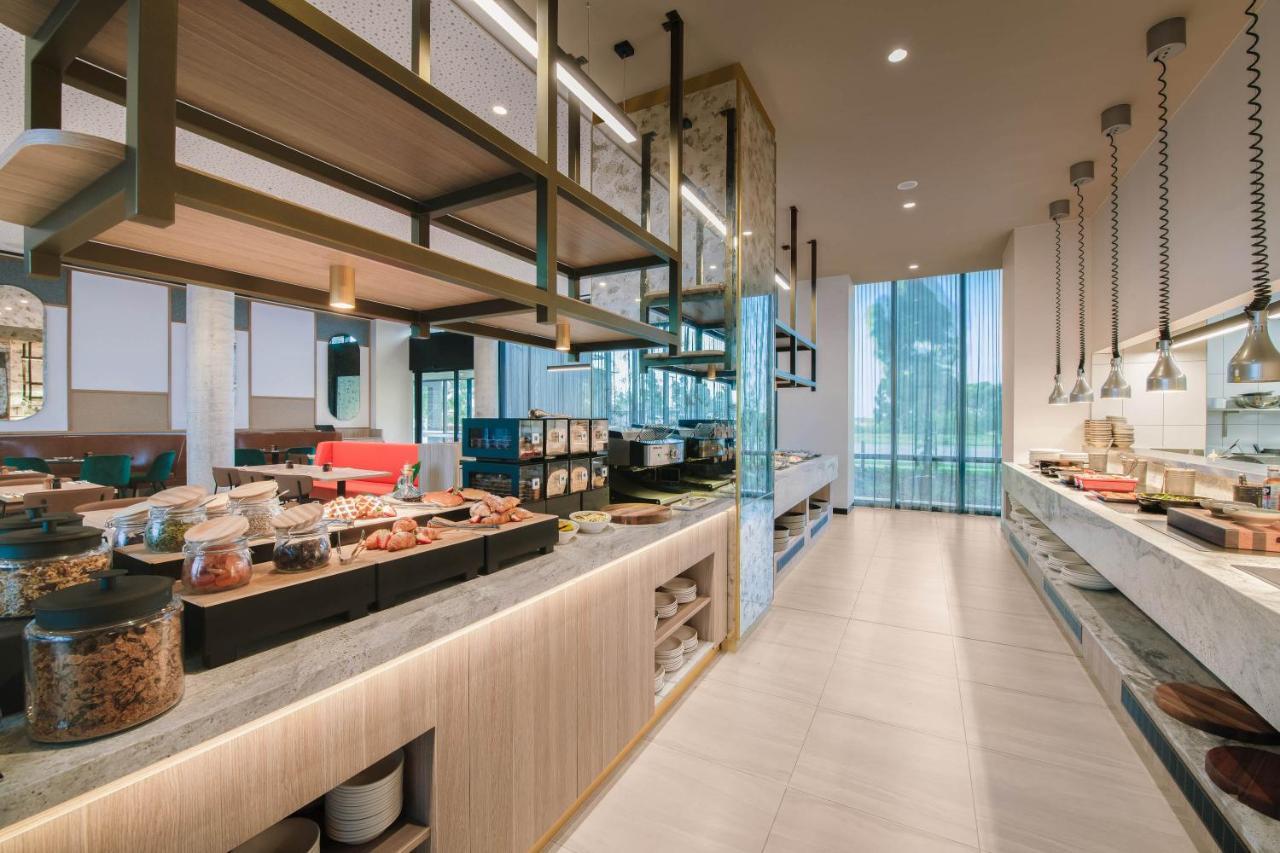 Mantra Epping Hotel