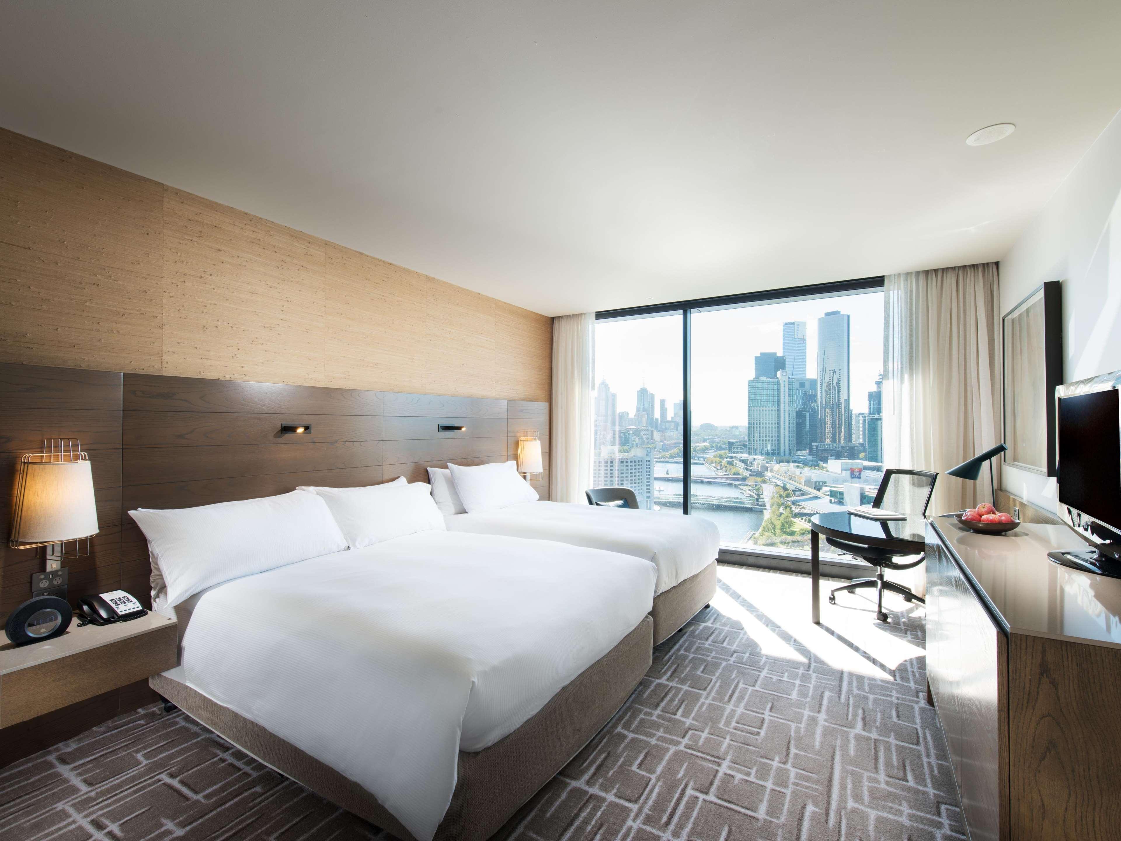 Pan Pacific Hotel 5*