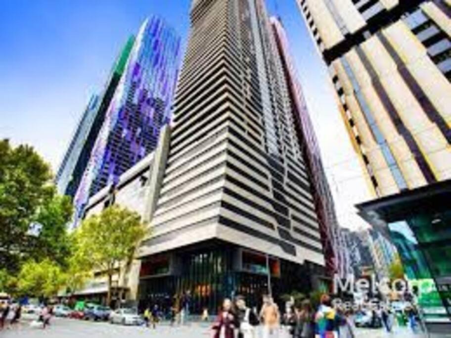 Cozy Cbd 2-bedder At Perfect Location *