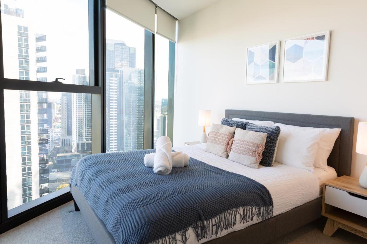 Mega Style Square Apartment Melbourne
