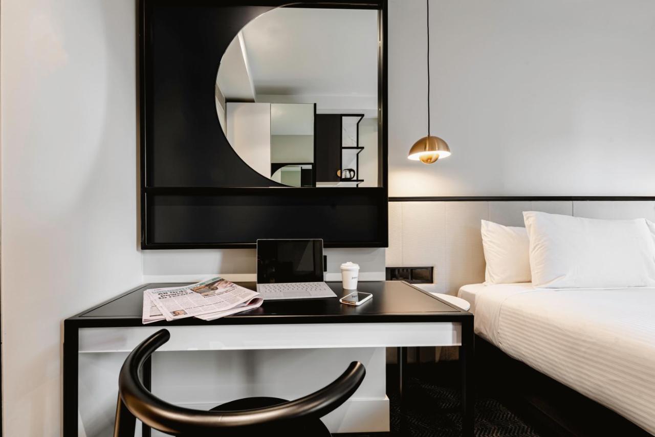 Hotel Brady Jones Lane 4*