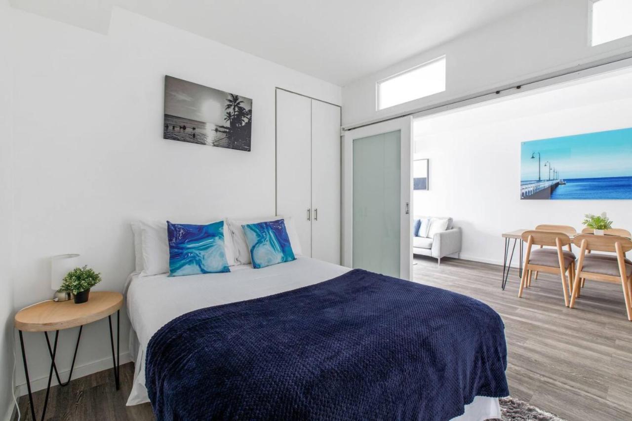 Beautiful 2br With Balcony Pool And Gym