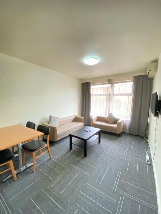 Edge East 4* Melbourne