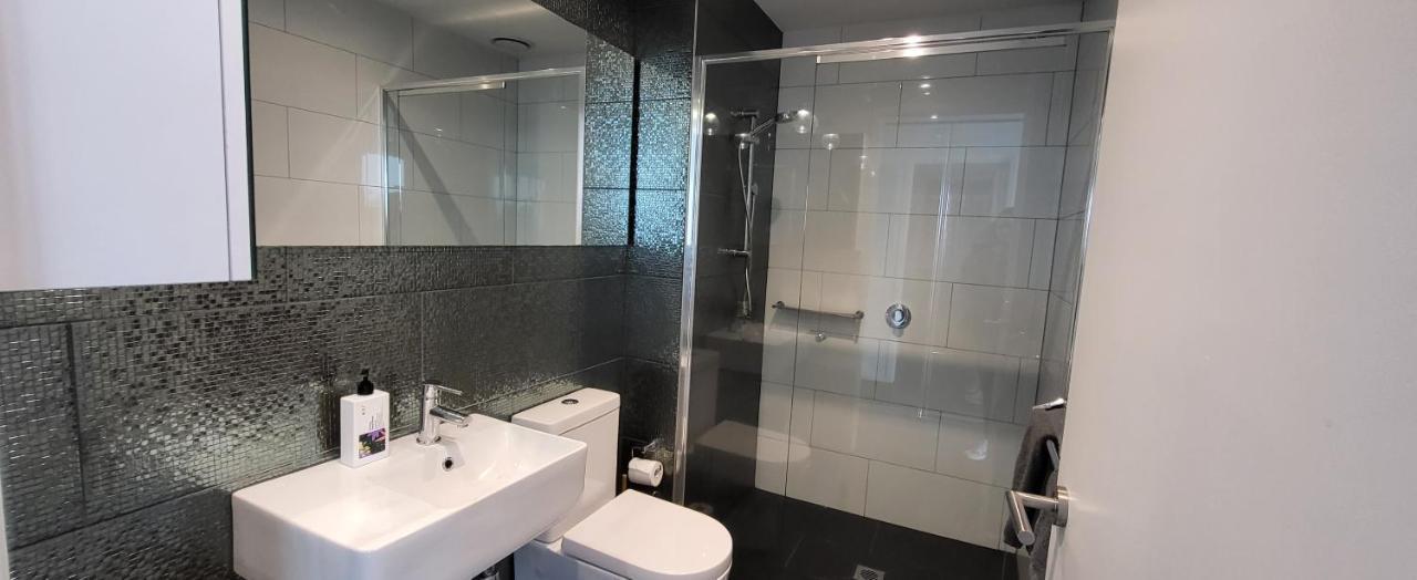 Apartment Penthouse 3 Bedroom 6 Guests 2 Bathrooms Melbourne
