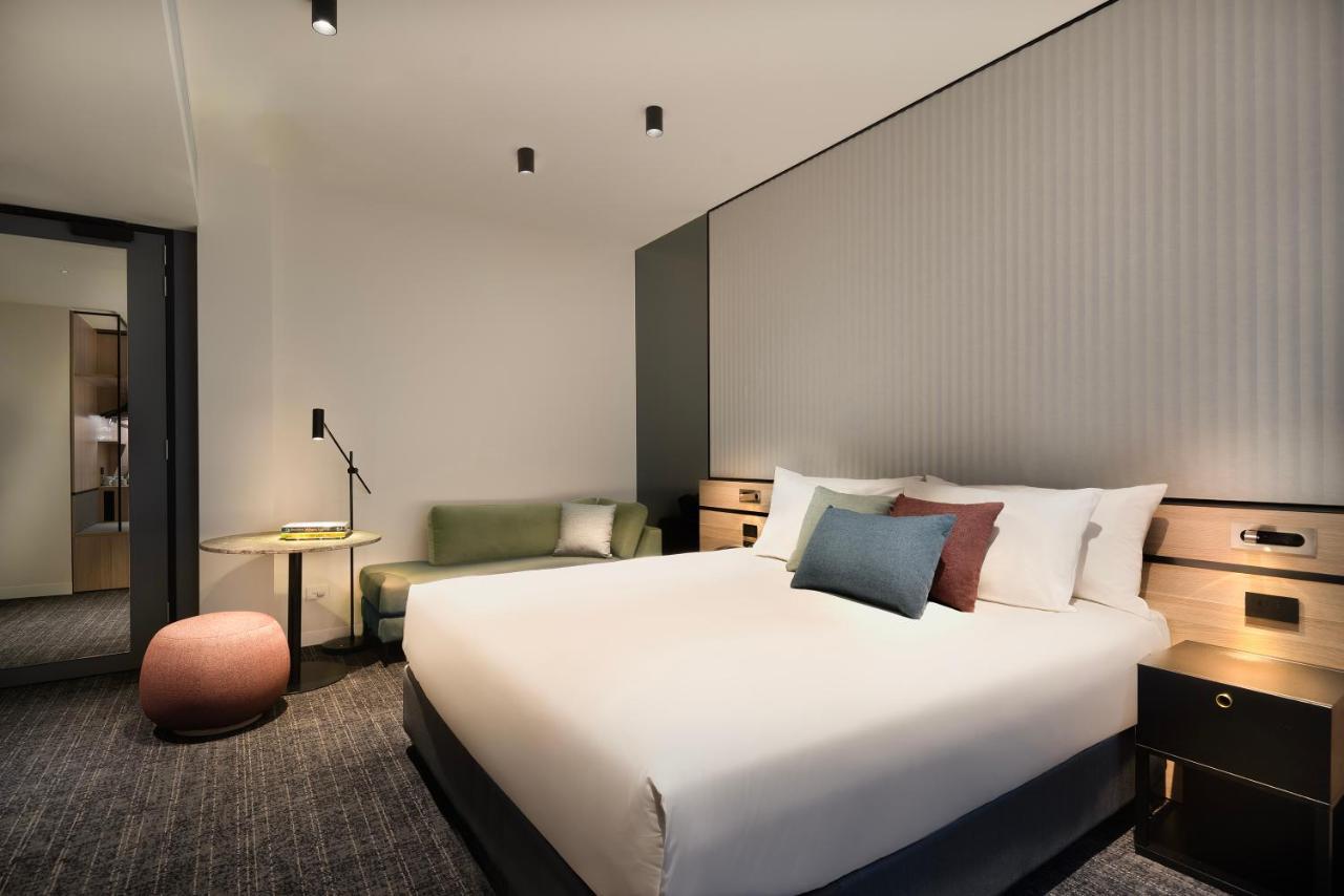 Hotel The Howey Melbourne