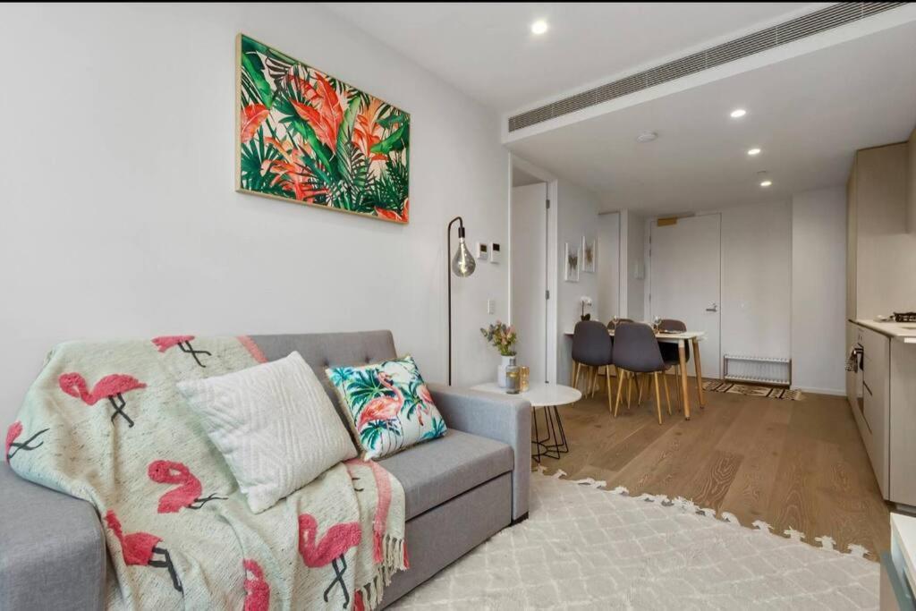 Modern 1 Bedroom On Southbank #australia108#au21 Melbourne