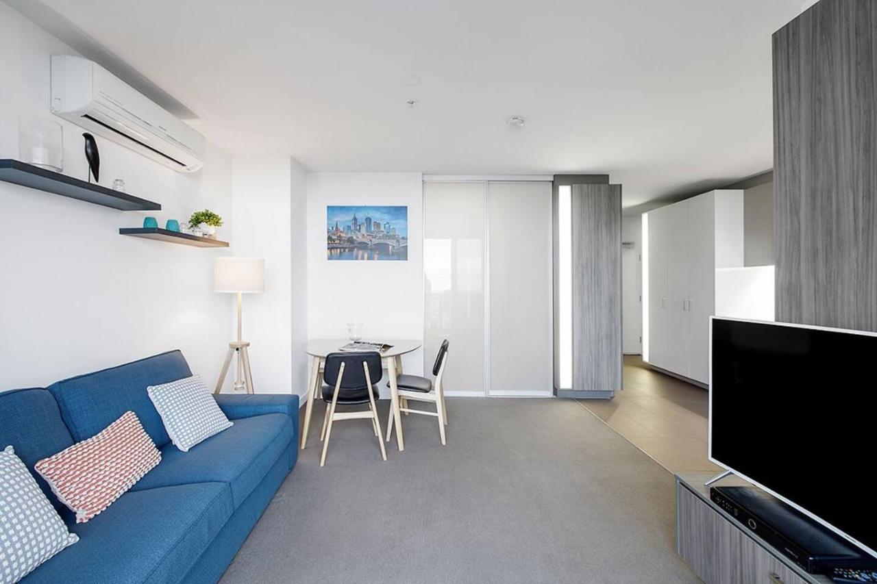 Skyline Panorama In Cbd With Parking * Melbourne
