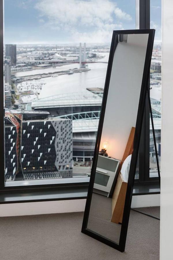 Skyline Panorama In Cbd With Parking * Melbourne