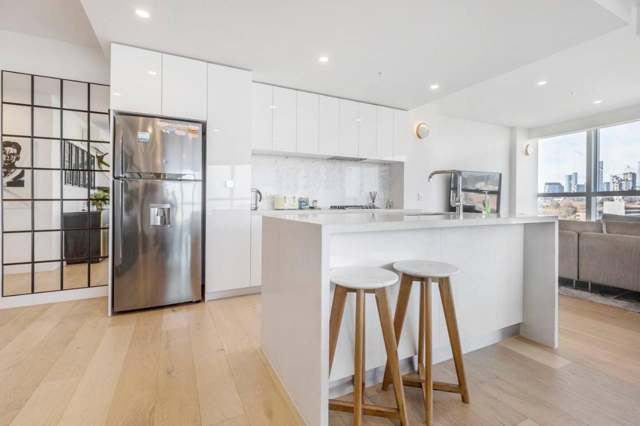'the Fawn' Relish In Sub-penthouse Panorama *