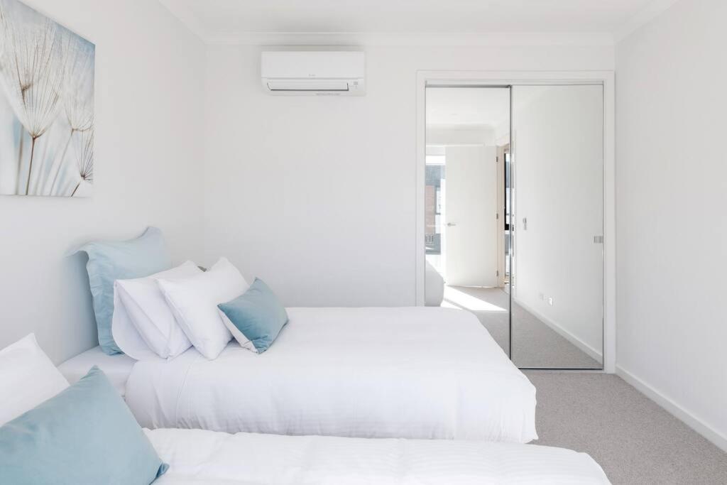 Perfect Port Townhouse * Melbourne