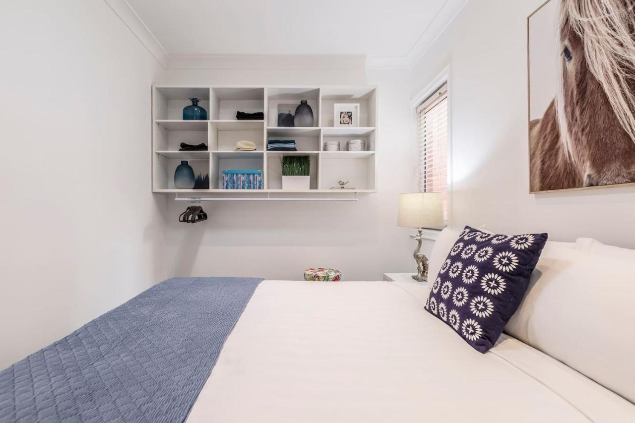 By The Bay Elegance - Brighton Living