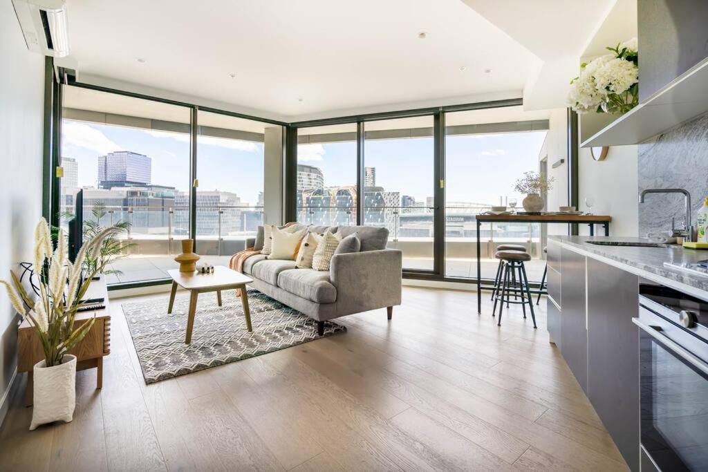 Prestigious 2br West Side Place Free Parking#wsp09 Apartment Melbourne