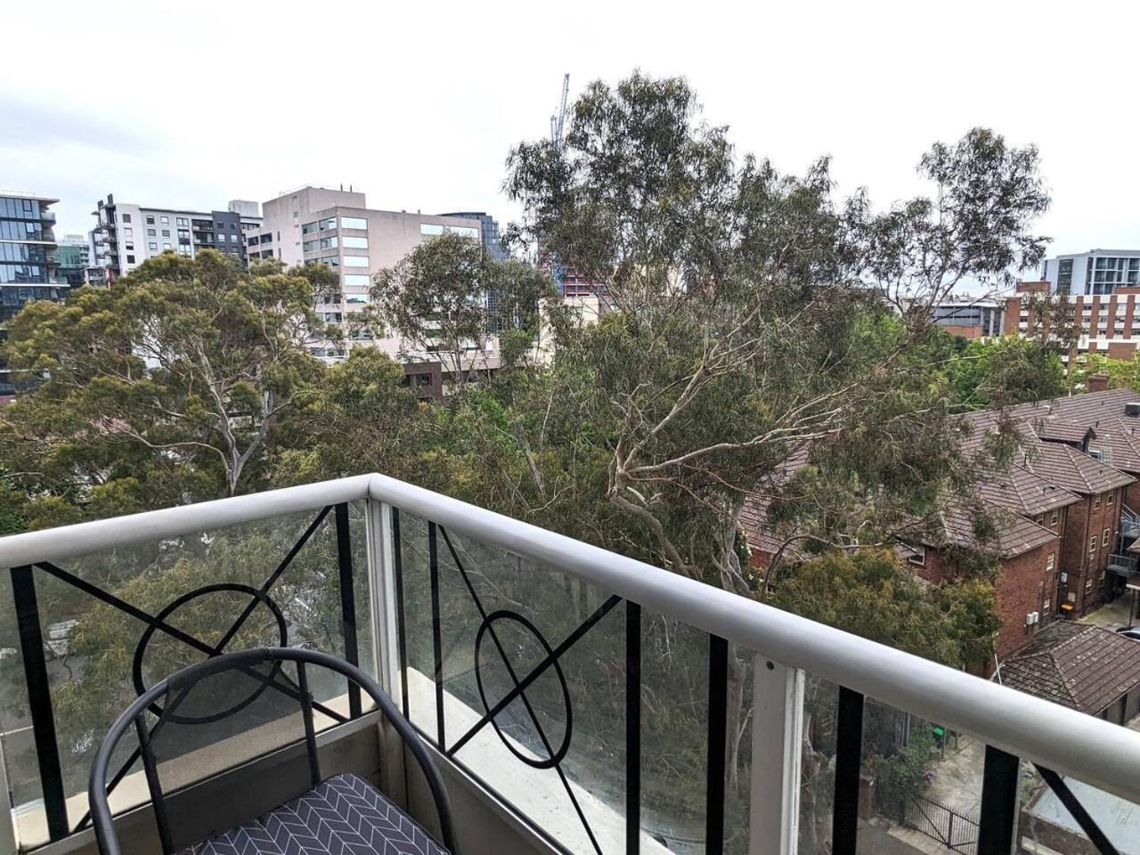 Treetop Tranquillity On Queen Melbourne