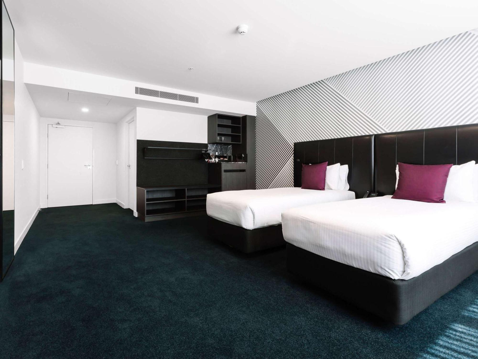 Hotel Movenpick On Spencer Melbourne