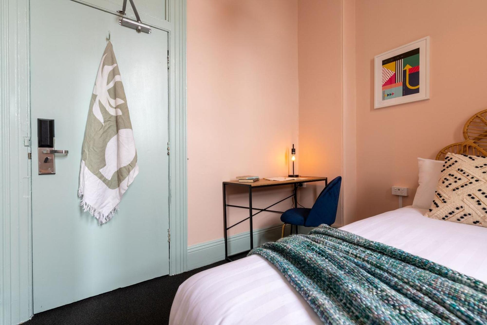 Roamer St Kilda - Formerly Selina St Kilda Melbourne