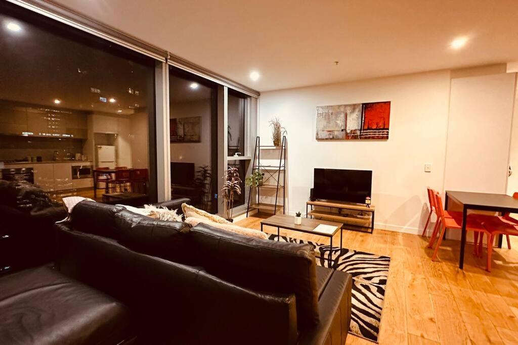 Nest On Rose Lane Apartment