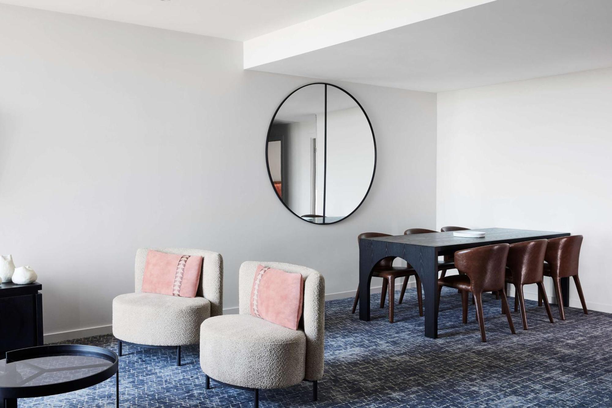 Aparthotel Adina Flinders Street 4*