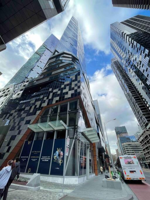Apartment New Retro Style 2bedrooms Max For 6 In Heart Of Cbd