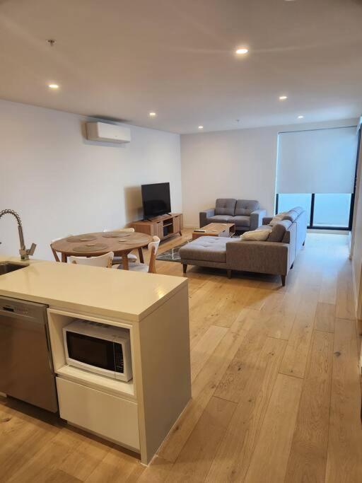 Apartment Modern Airport Area *