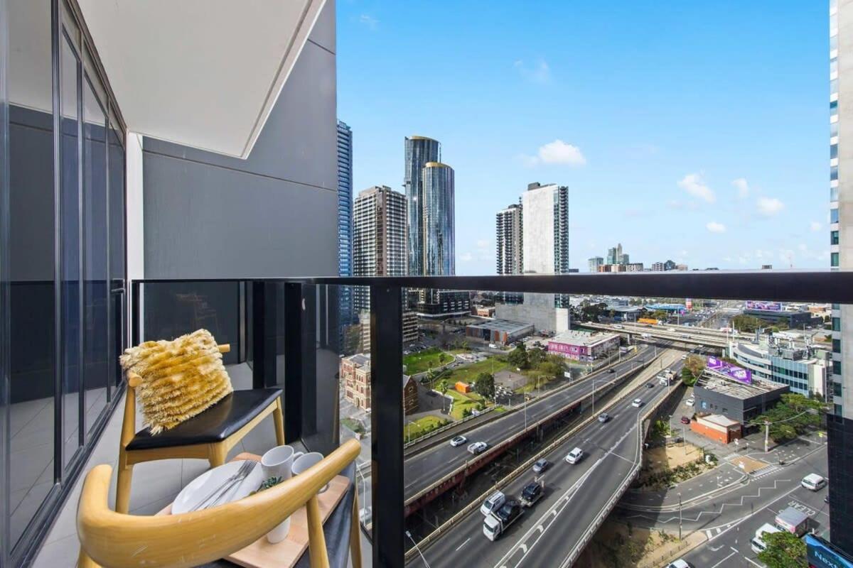 Apartment A Modern & Spacious 2br Views Southbank