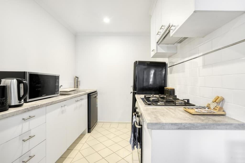 Millennial Southbank Lifestyle W Parking Apartment