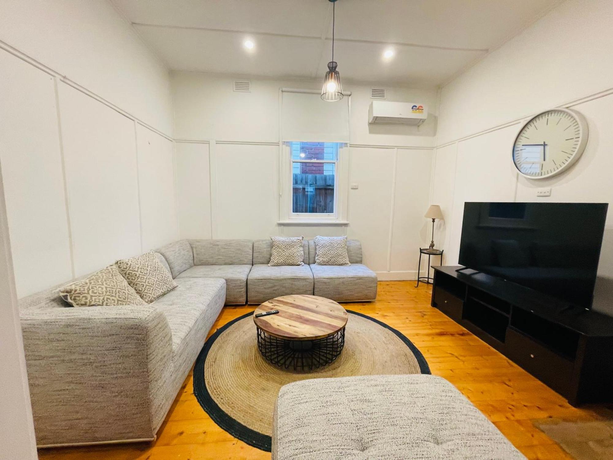 D114 Victorian Holiday home Melbourne
