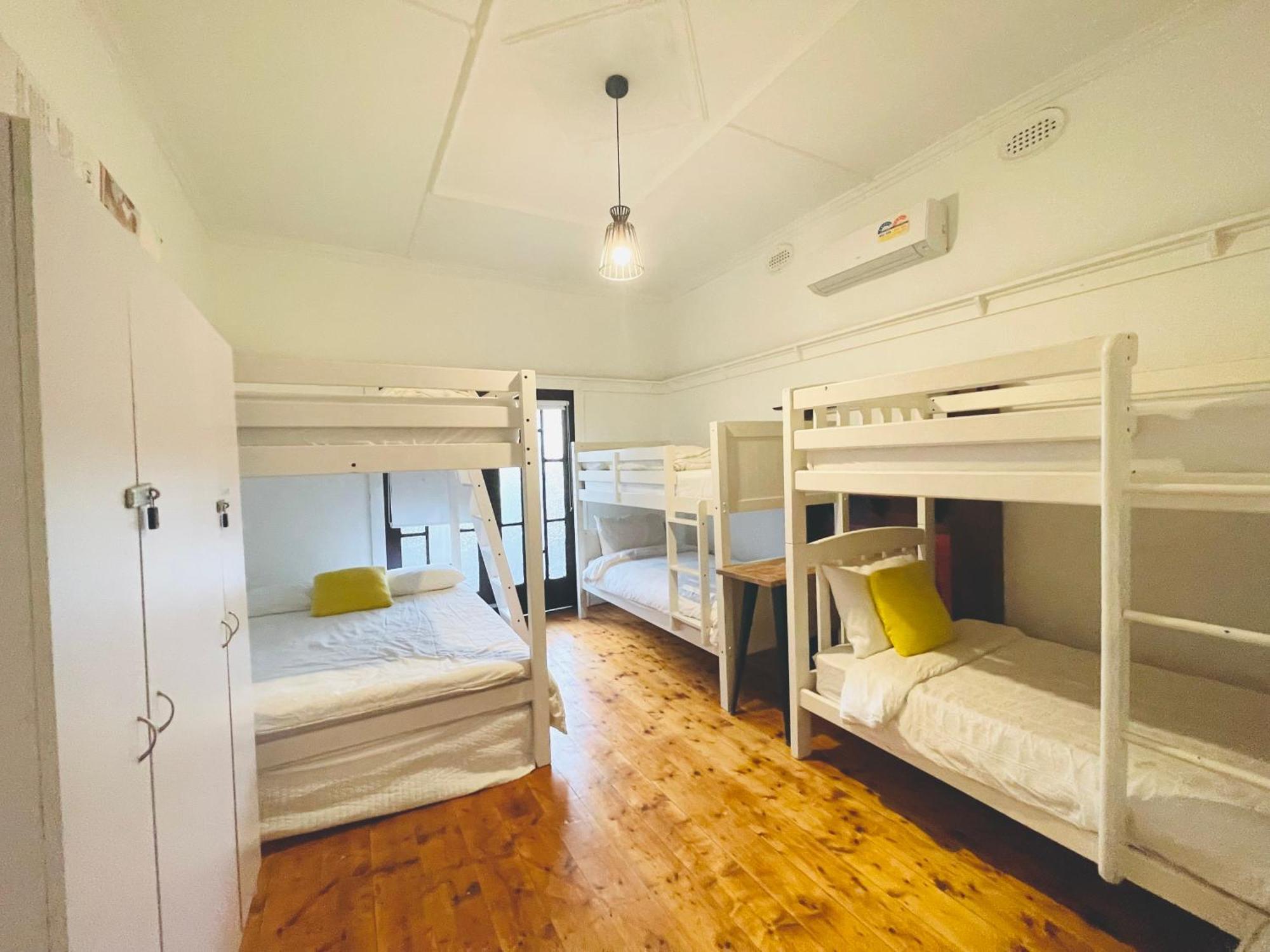 D114 Victorian Holiday home Melbourne